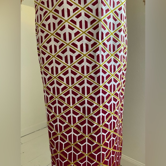 Queen of the Ball Handmade Evening Gown - Picture 10 of 12